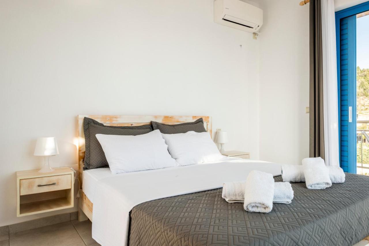 Hotel Blue Horizon Himarë Exterior foto